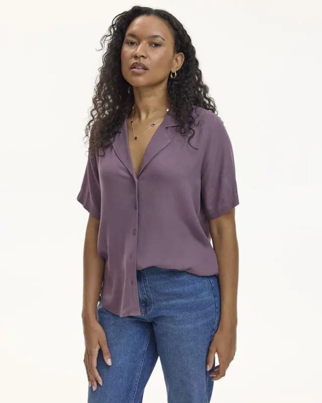 Short-Sleeve Buttoned-Down Blouse with Camp Collar sold by Reitmans