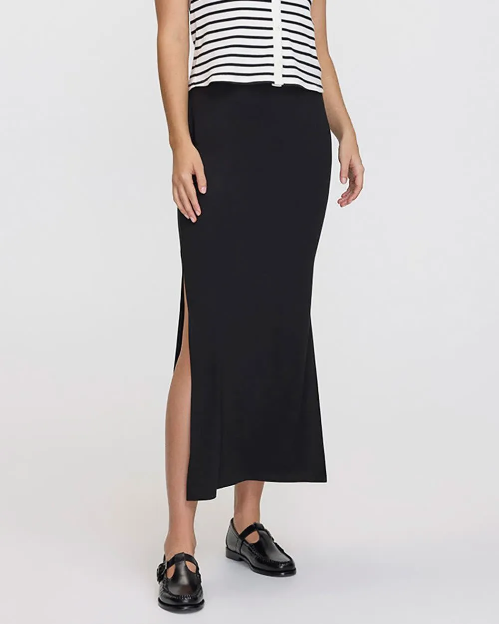 Pull-On Maxi Skirt with Side Slit sold by Reitmans product image thumbnail 3