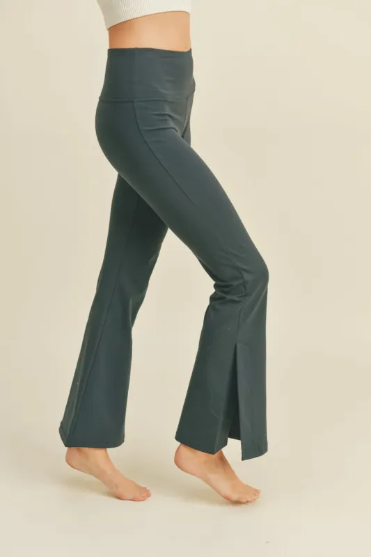 Evercado - High Rise Side Slit Flare Leggings sold by Reitmans