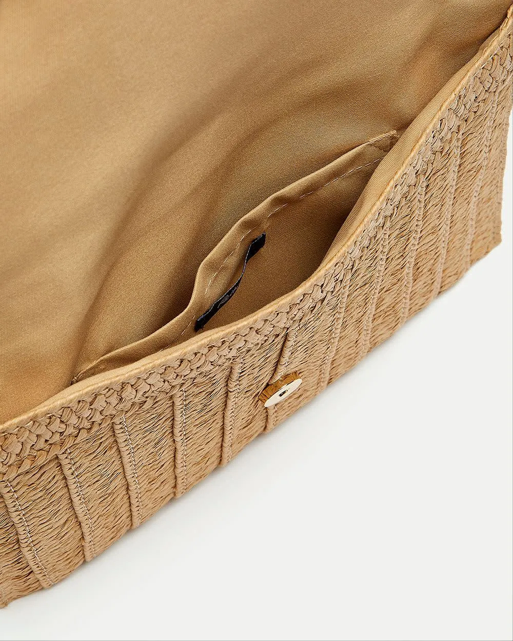 Straw Clutch with Wristlet sold by Reitmans product image thumbnail 2