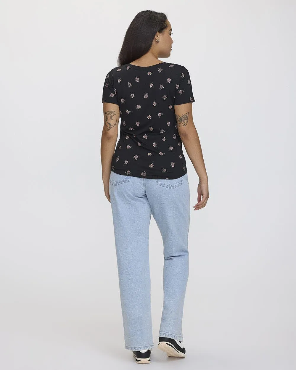 Short-Sleeve V-Neck Tee - R Essentials sold by Reitmans product image thumbnail 2