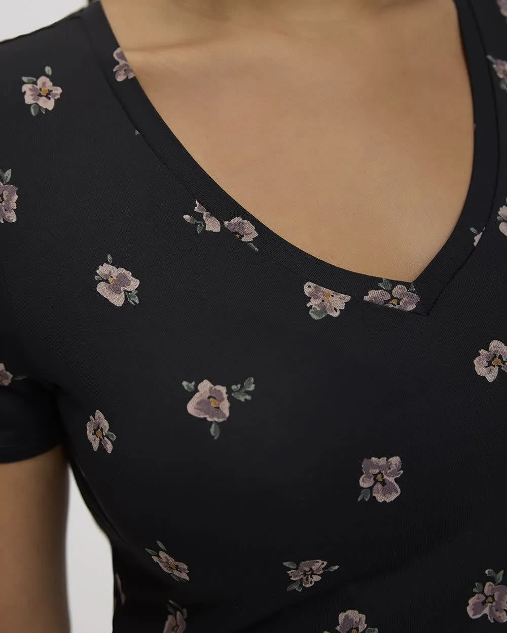 Short-Sleeve V-Neck Tee - R Essentials sold by Reitmans product image thumbnail 4