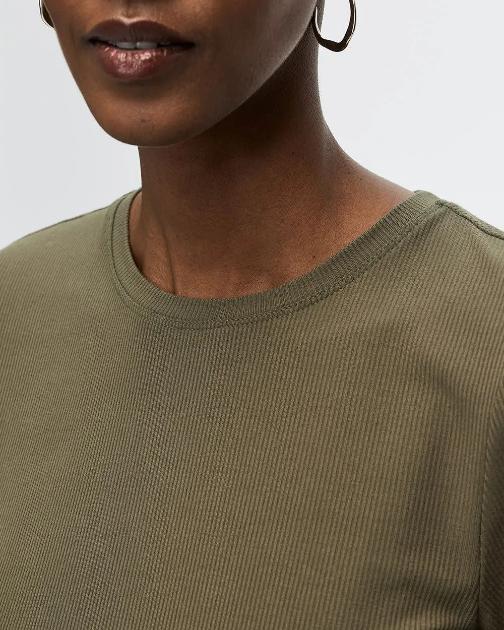 Ribbed Fitted Crew Neck T-Shirt - R Essentials sold by Reitmans product image thumbnail 4