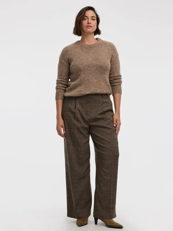 Wide-Leg High-Rise Plaid Pants - Curvy Fit sold by Reitmans