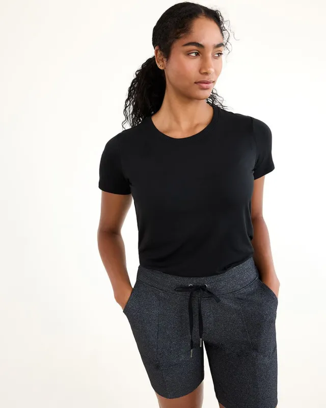 Short-Sleeve Crew-Neck Tee - DRY-LUX (R) Hyba Essentials sold by Reitmans