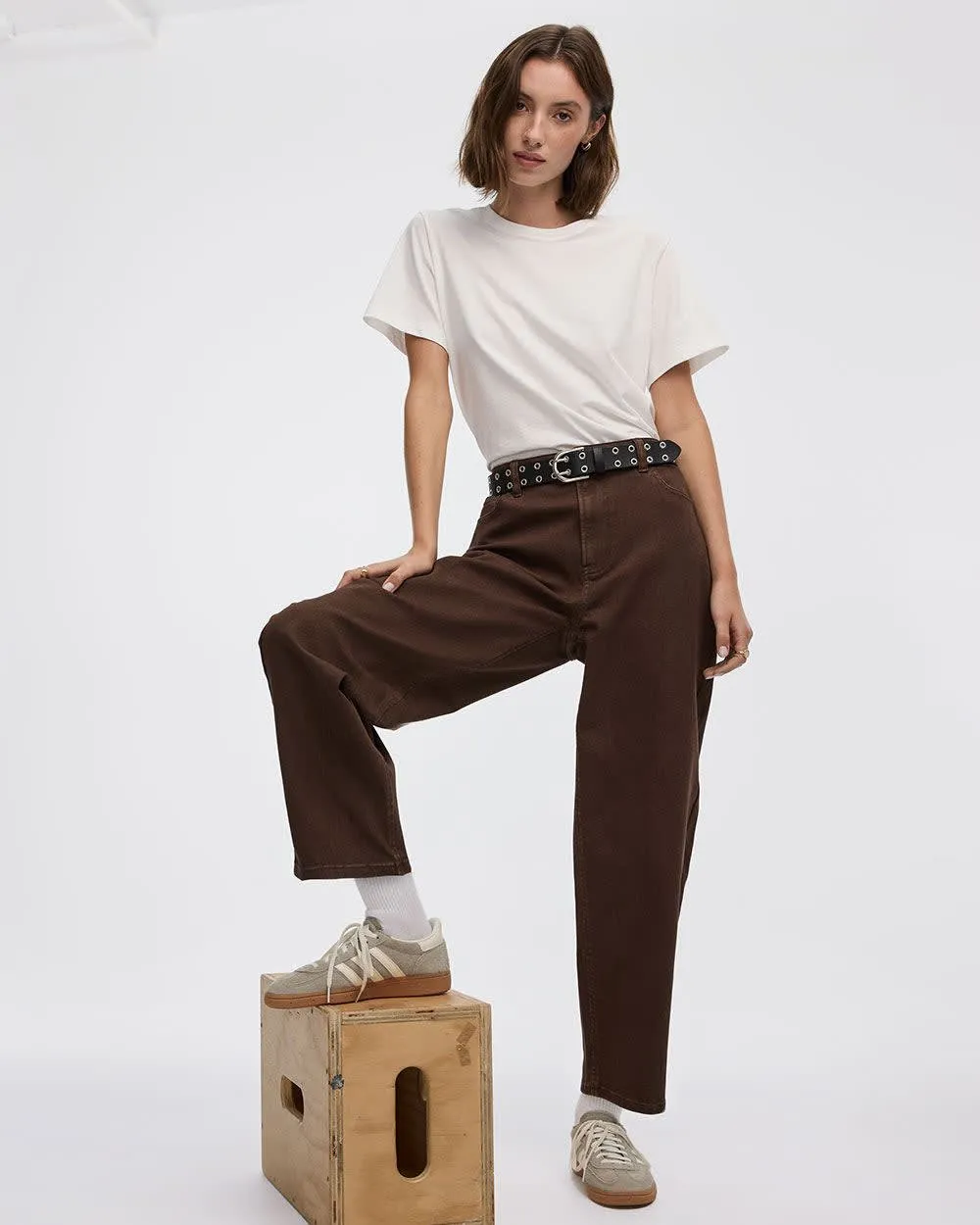 High-Rise Barrel Pant sold by Reitmans product image thumbnail 4