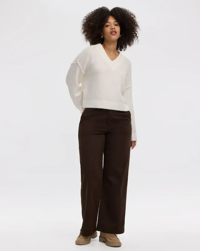 Wide-Leg Mid-Rise Jean sold by Reitmans