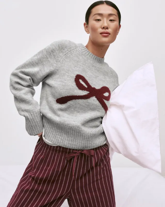 Long-Sleeve Crew-Neck Pullover with Bow sold by Reitmans