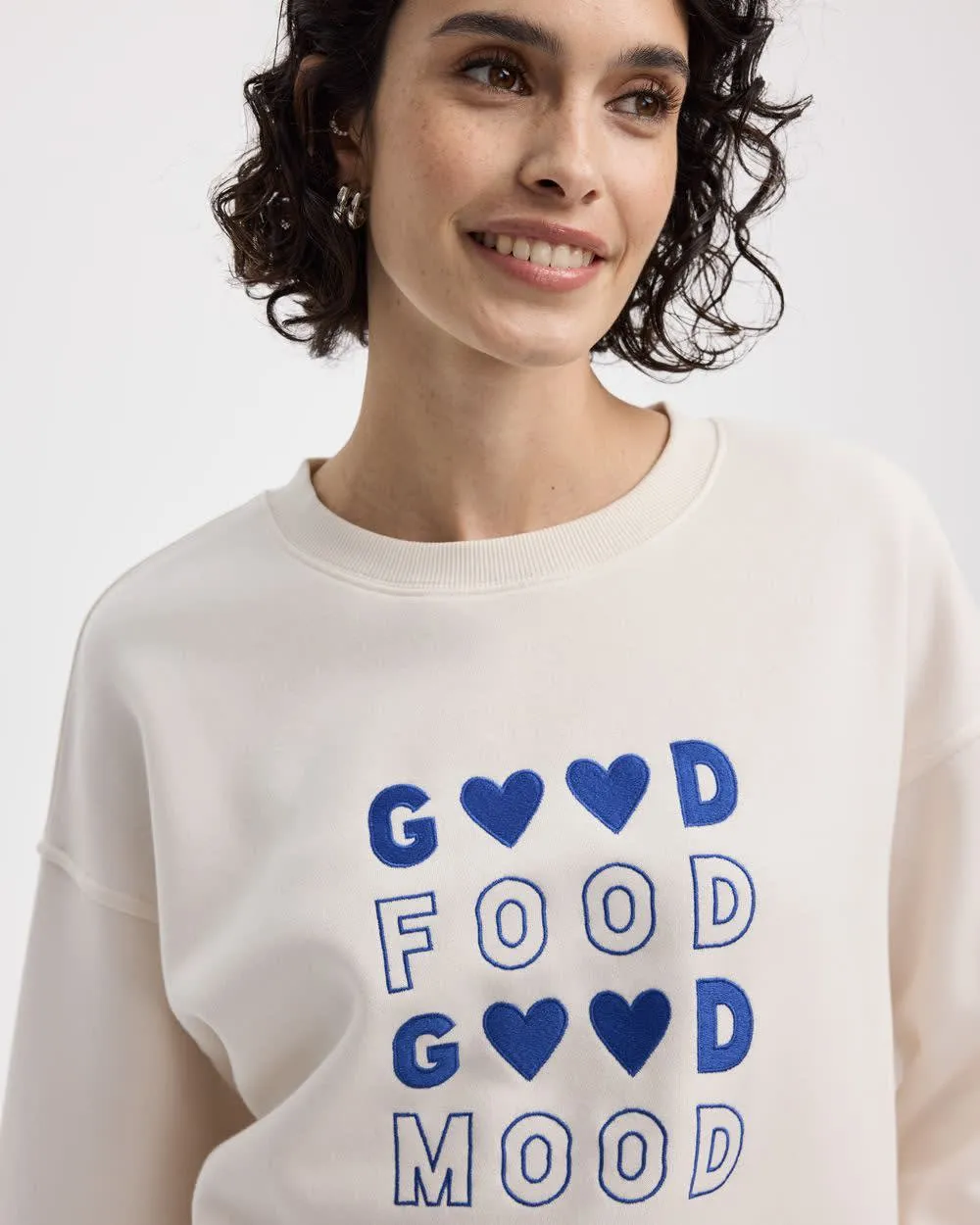 Long-Sleeve Crew-Neck Fleece Sweatshirt with Quotes sold by Reitmans product image thumbnail 4