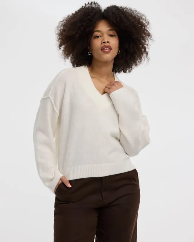 Long-Sleeve V-Neck Pullover made by Reitmans