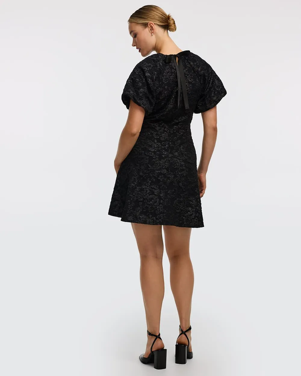 Short-Sleeve Fit-and-Flare Dress with Self-Tie in the Back sold by Reitmans product image thumbnail 2