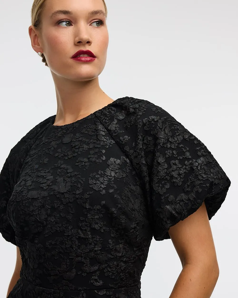 Short-Sleeve Fit-and-Flare Dress with Self-Tie in the Back sold by Reitmans product image thumbnail 3