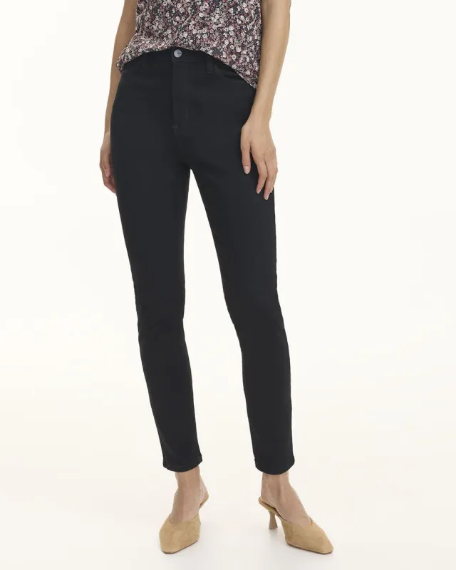 Skinny-Leg High-Rise Jean - The Signature (R) sold by Reitmans