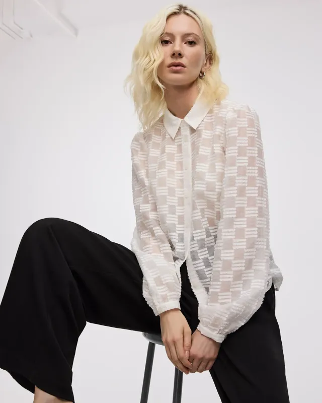 Long-Puffy-Sleeve Blouse made by Reitmans