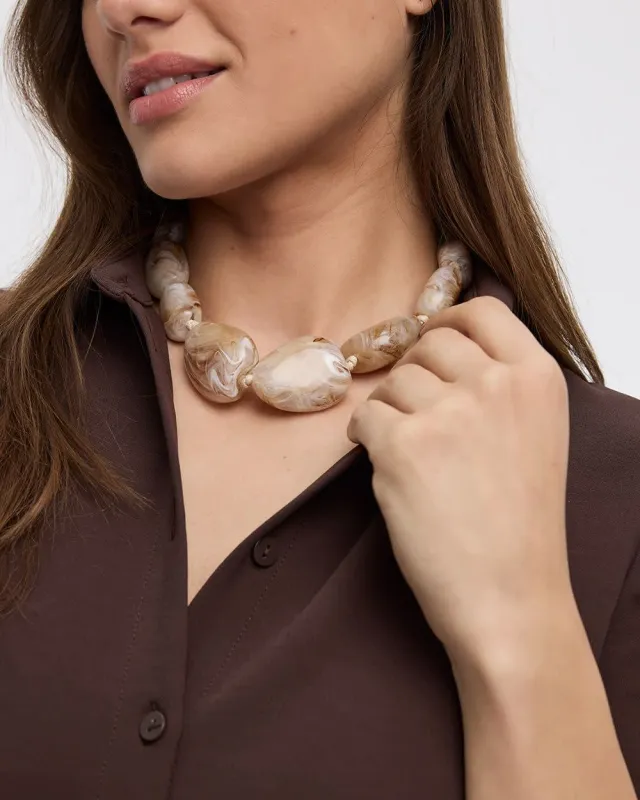 Short Necklace with Acrylic Stones sold by Reitmans