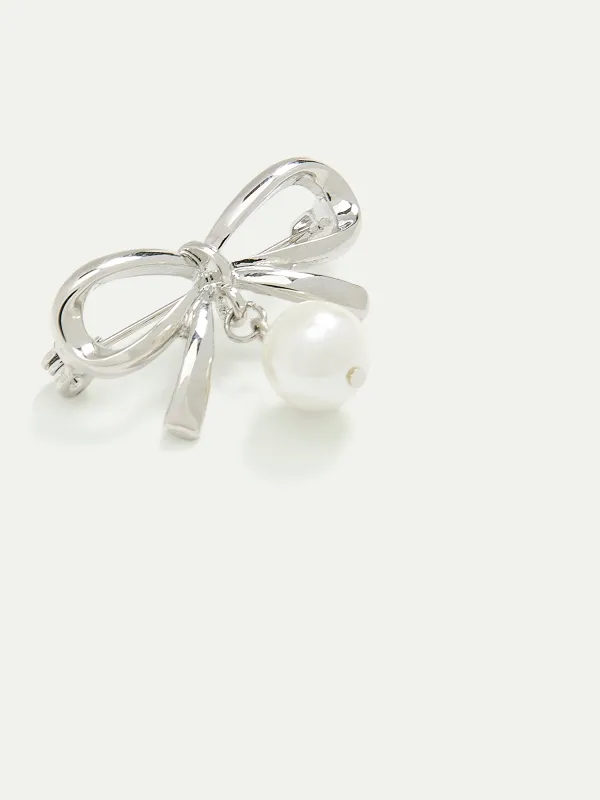 Bow Brooch with Pearl sold by Reitmans