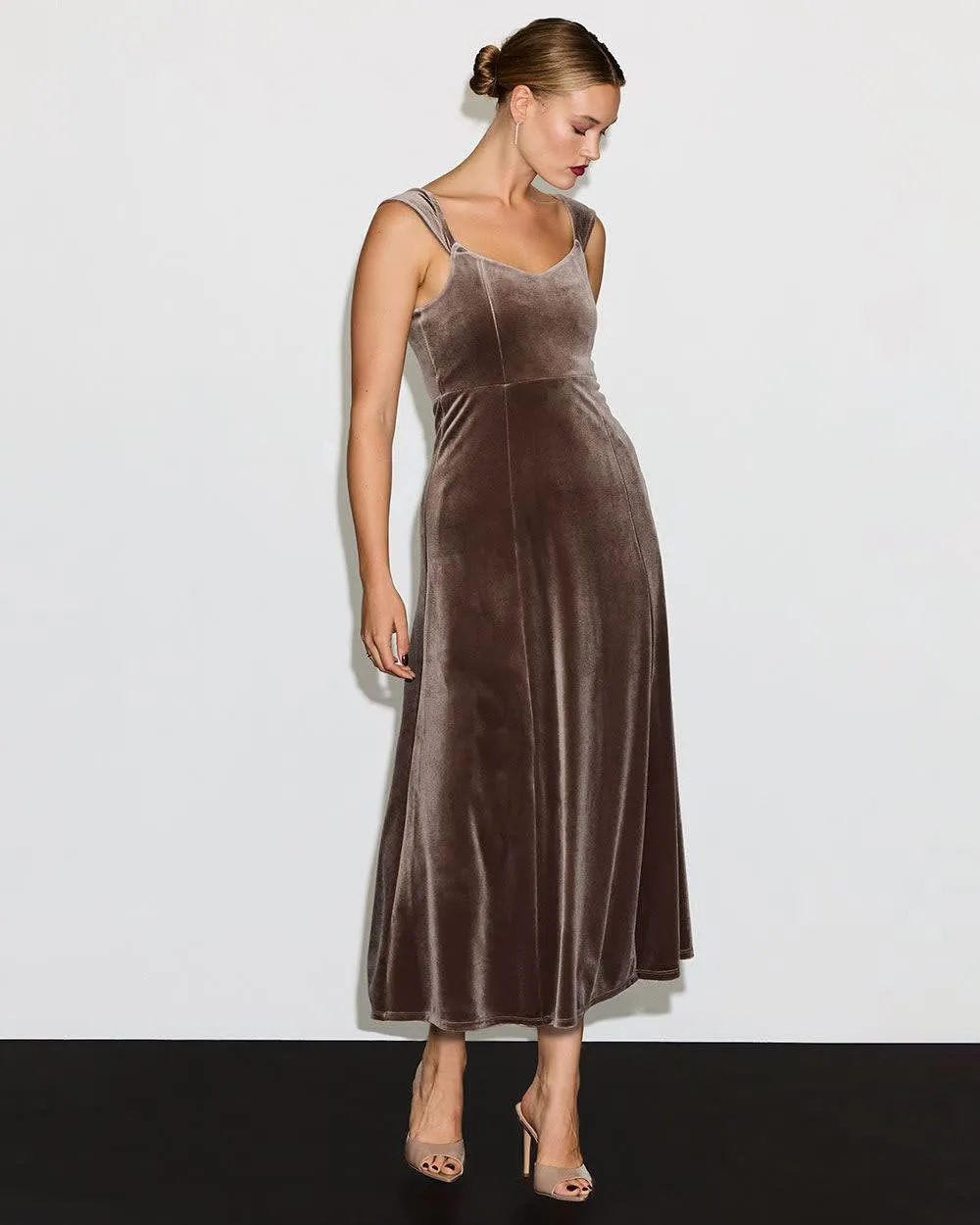 Cap-Sleeve Fit-and-Flare Midi Velvet Dress sold by Reitmans