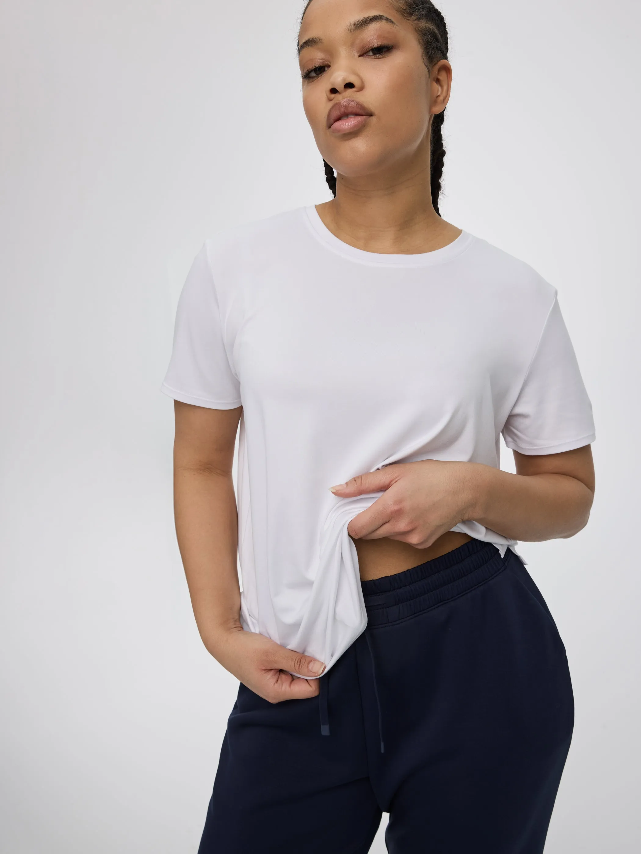 Crew-Neck Tee - DRY-LUX (R) Hyba Essentials sold by Reitmans product image thumbnail 3