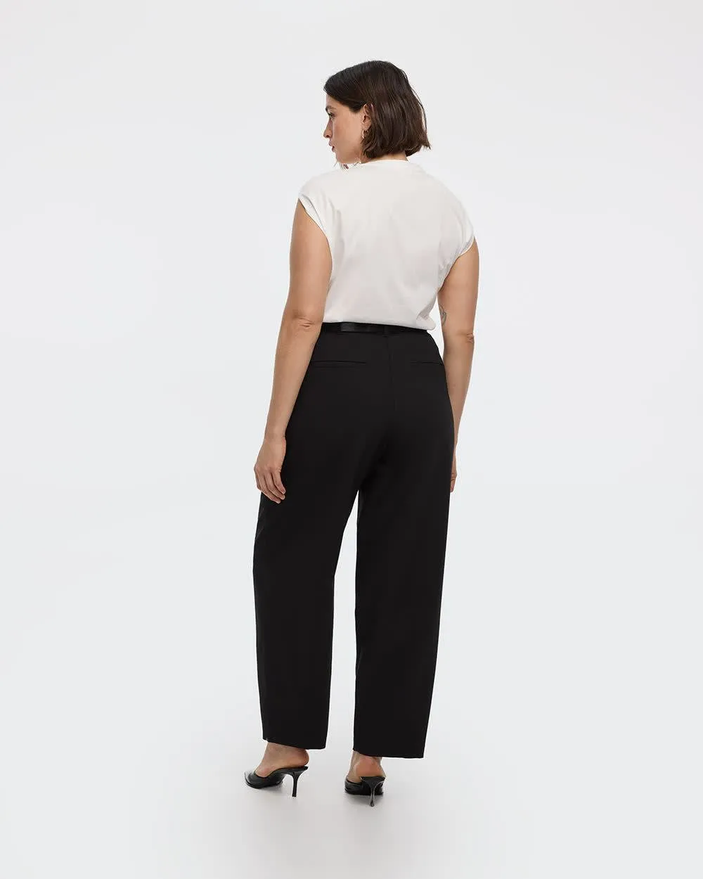 Mid-Rise Barrel Pants sold by Reitmans product image thumbnail 2