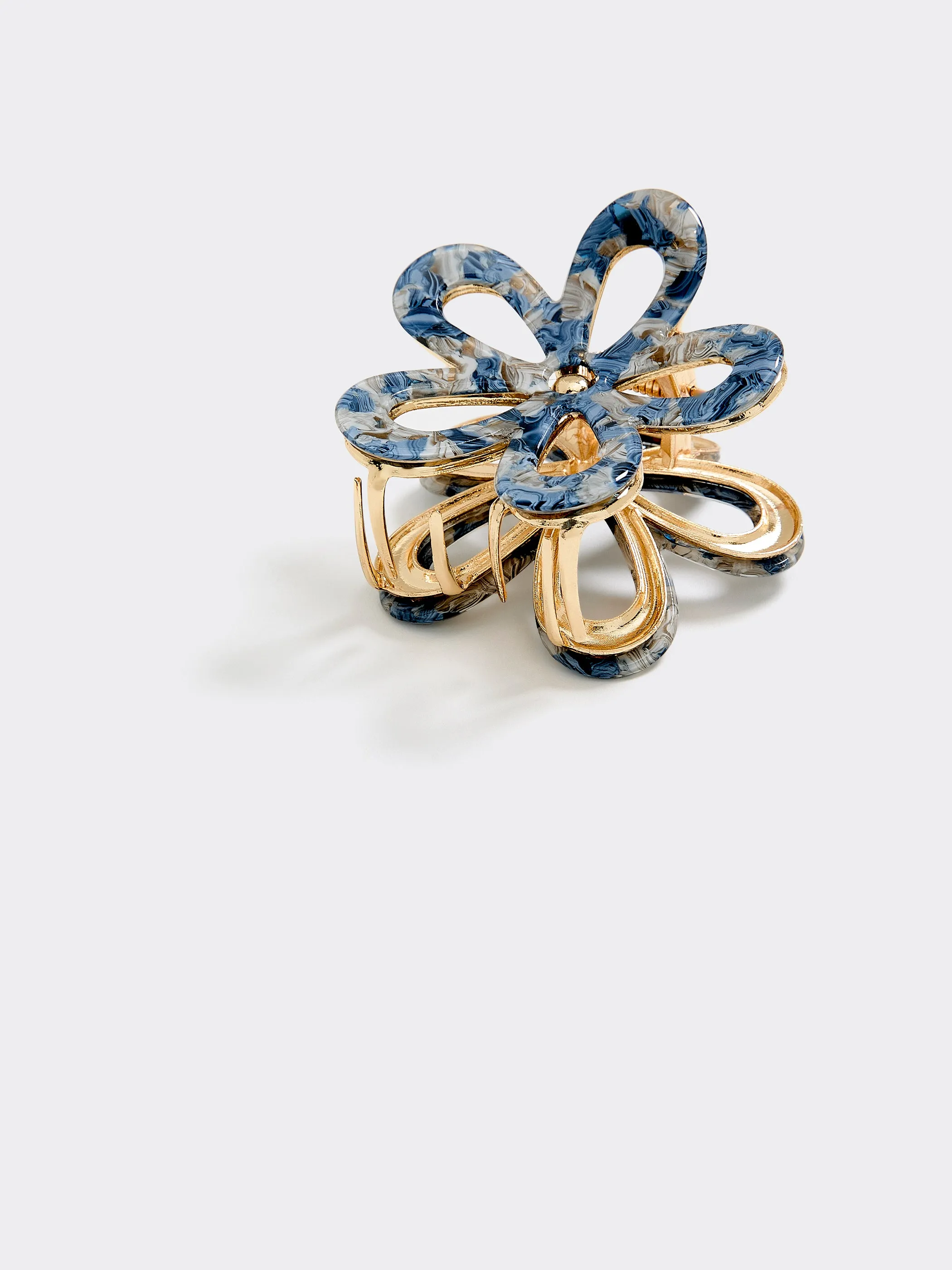 Flower Hair Clip sold by Reitmans product image thumbnail 2