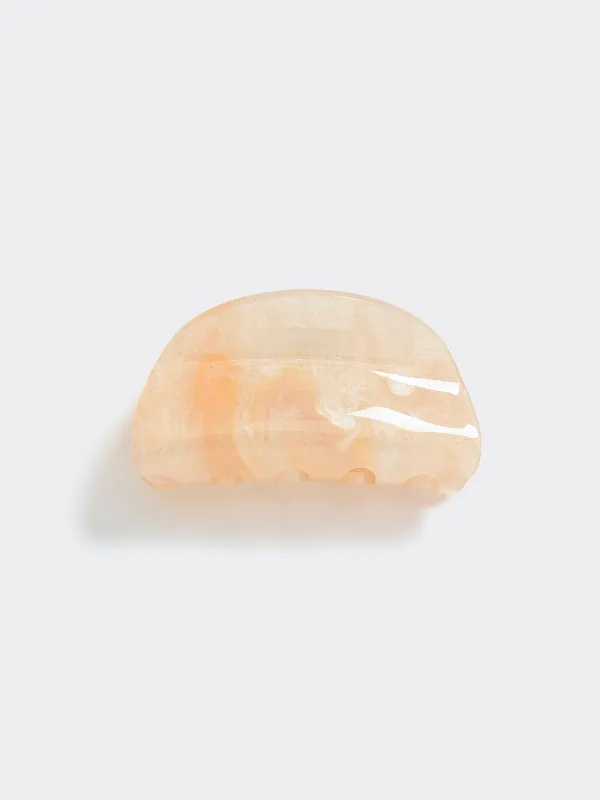 Medium Hair Clip sold by Reitmans