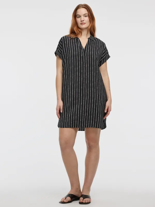 Short-Sleeve Shift Dress sold by Reitmans