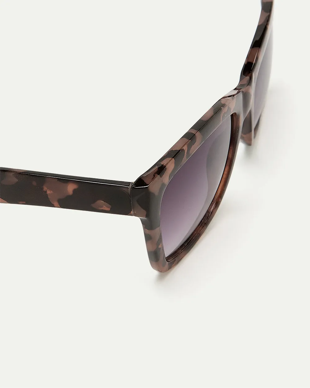 Sunglasses sold by Reitmans product image thumbnail 2