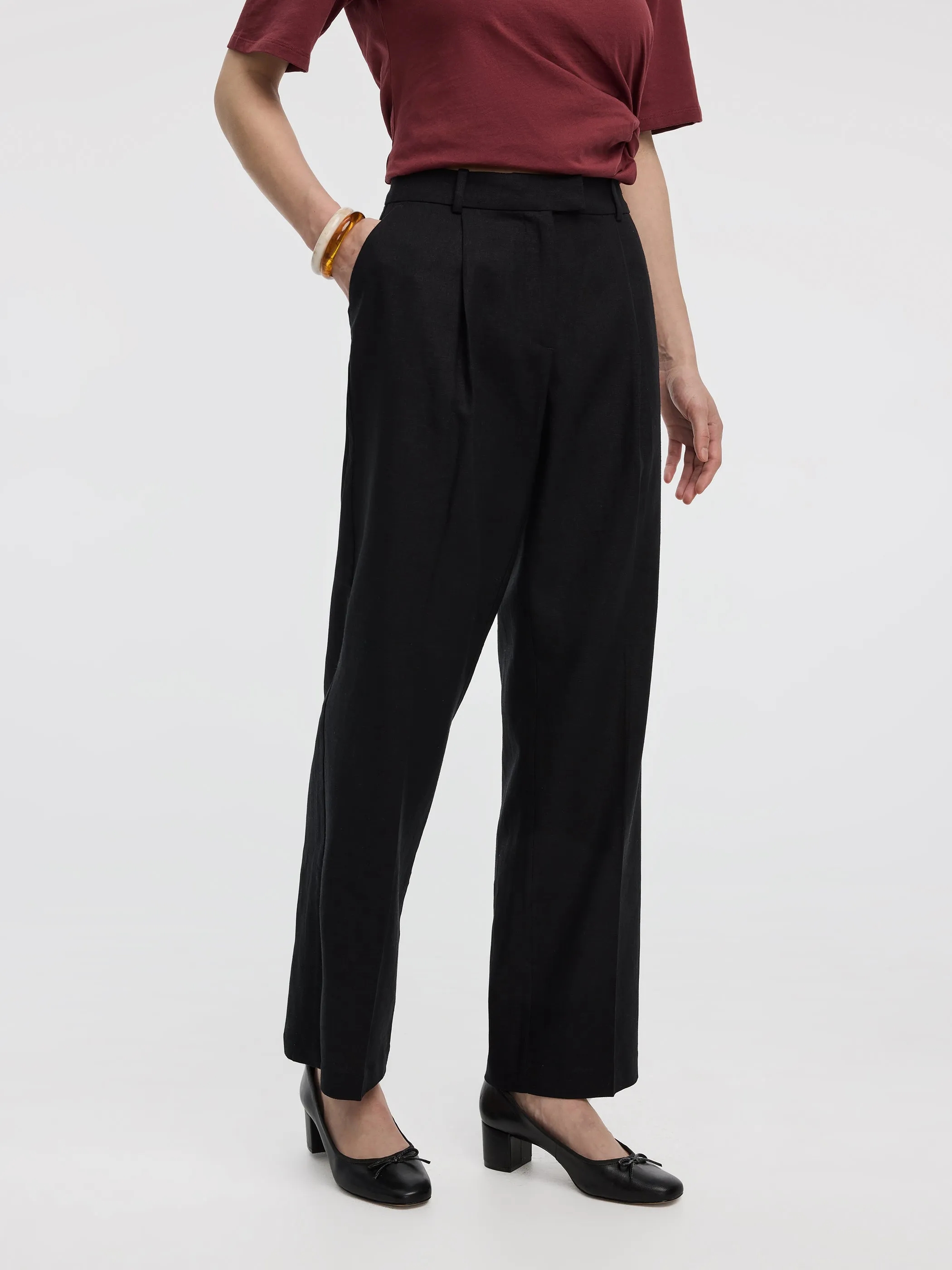 Linen-Blend Straight-Leg High-Rise Pant sold by Reitmans product image thumbnail 2