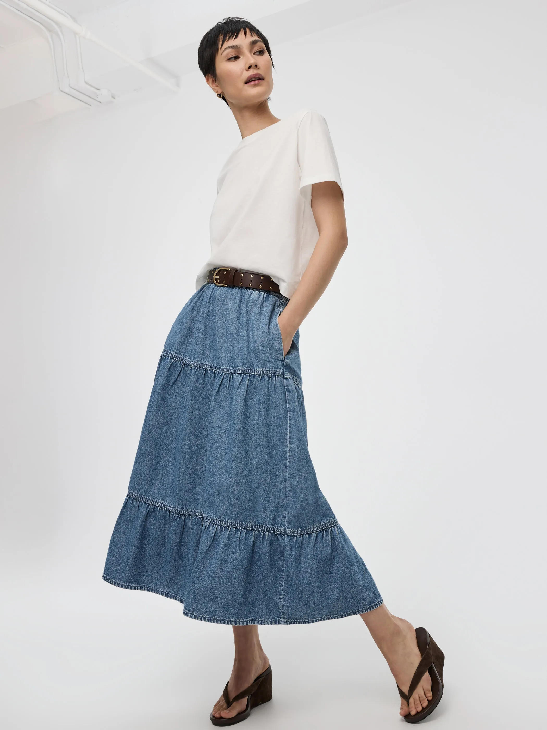 Pull-On Tiered Denim Midi Skirt sold by Reitmans product image thumbnail 5