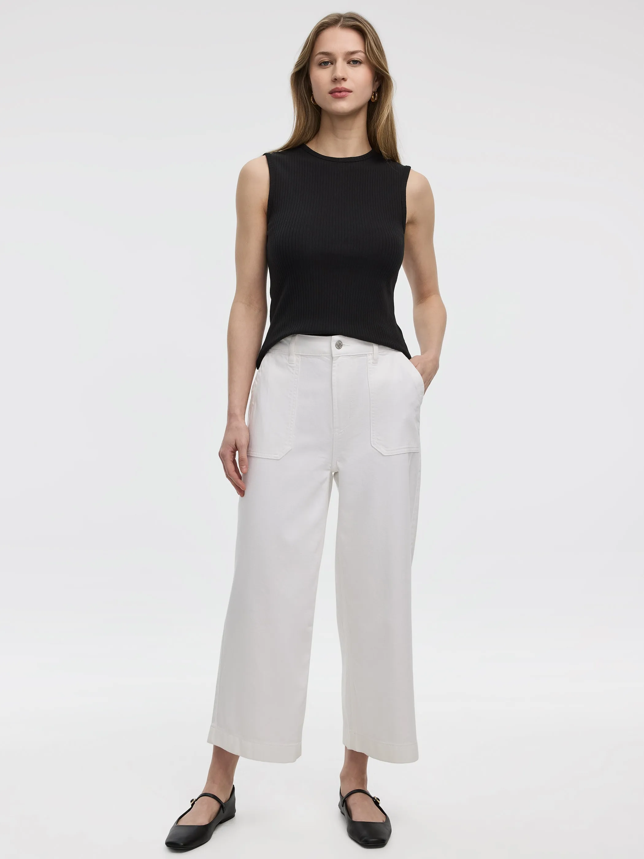 Flowy Wide-Leg High-Rise Cropped Jean sold by Reitmans