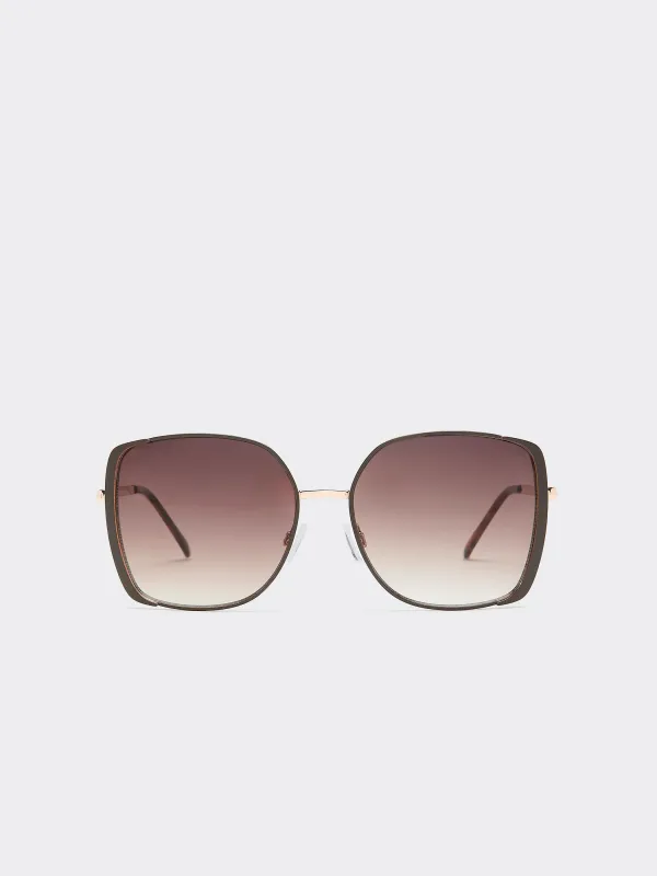 Modern Aviator Sunglasses sold by Reitmans