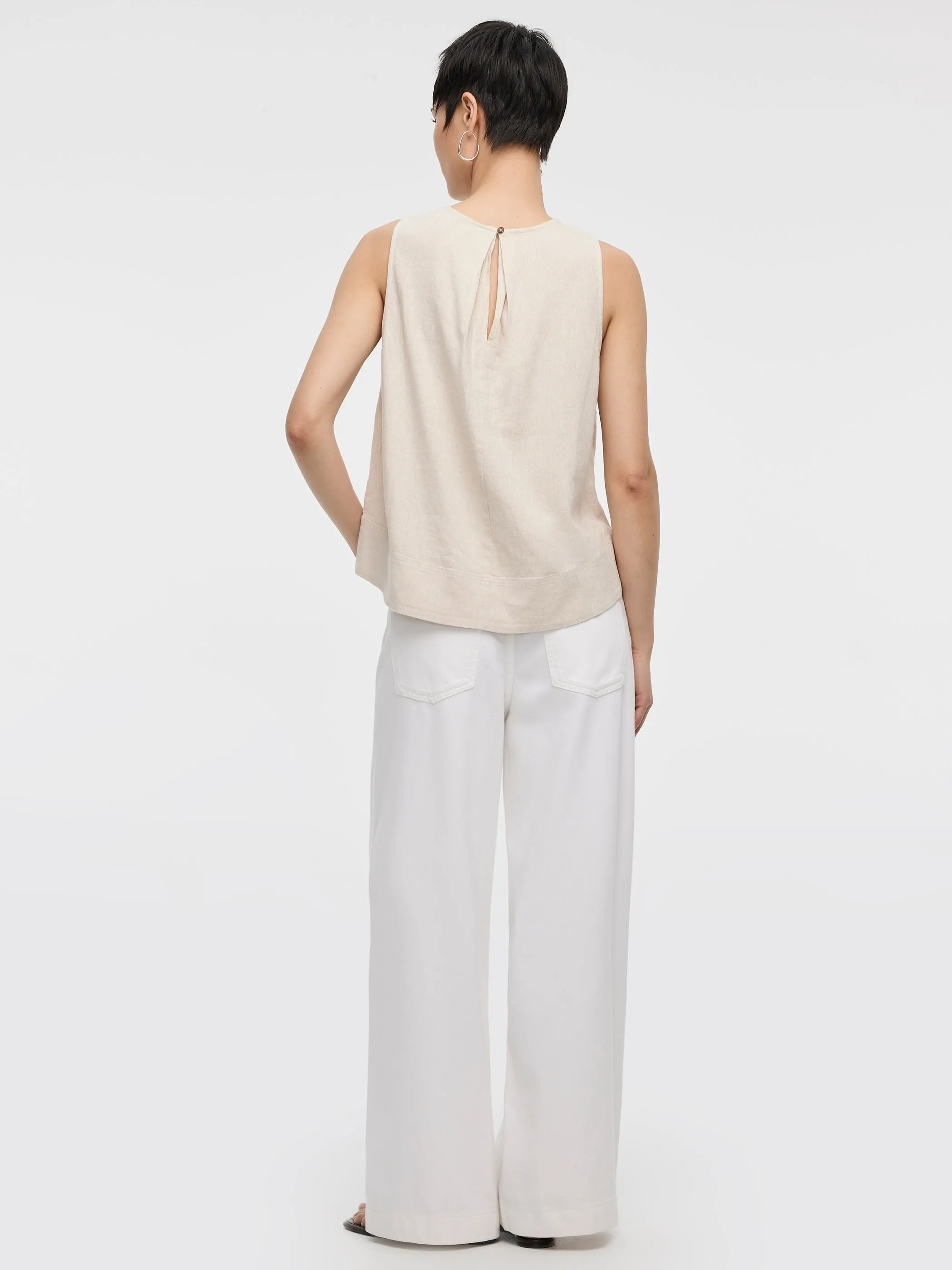 Sleeveless Crew-Neck Blouse sold by Reitmans product image thumbnail 3
