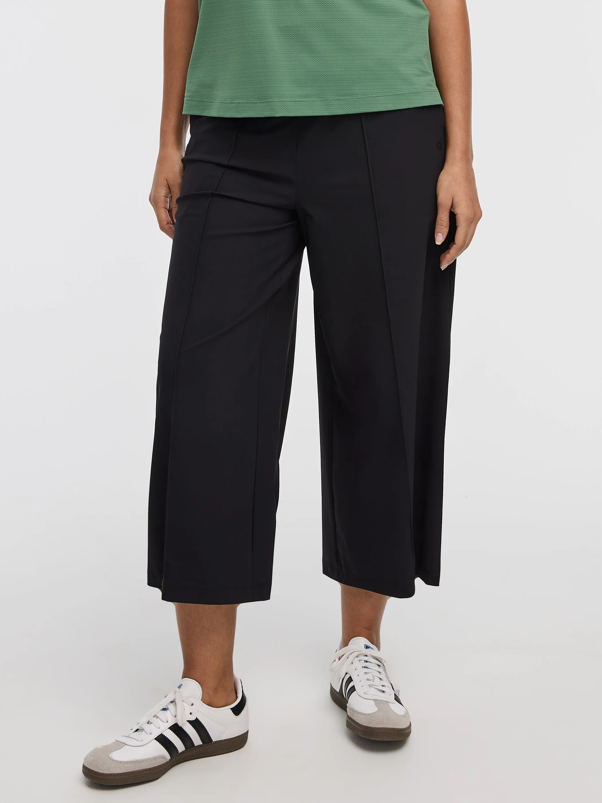 Wide-Leg Cropped Pant - Hyba sold by Reitmans product image thumbnail 2