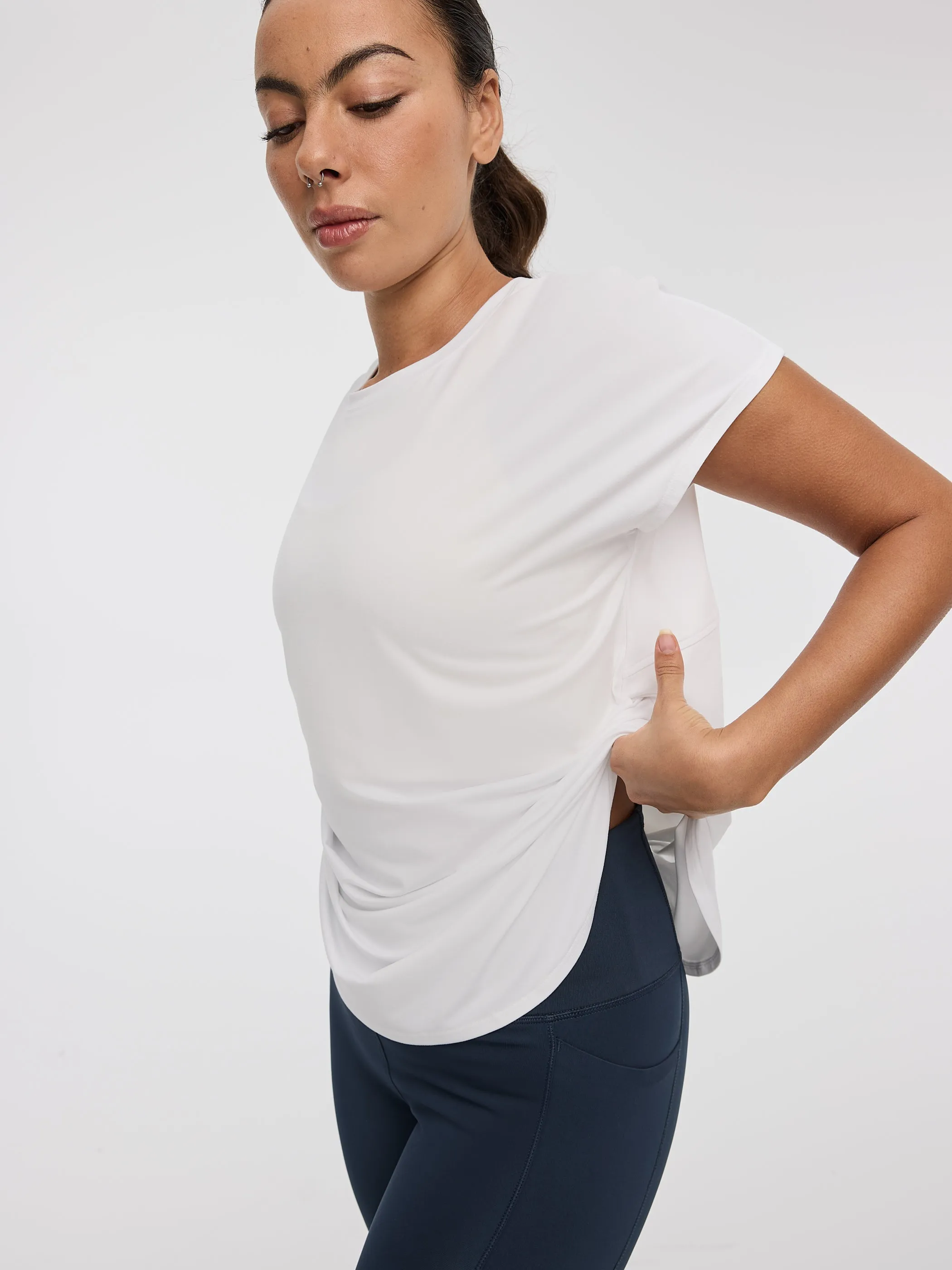 Crew-Neck T-Shirt - DRY-LUX (R) Hyba sold by Reitmans product image thumbnail 4