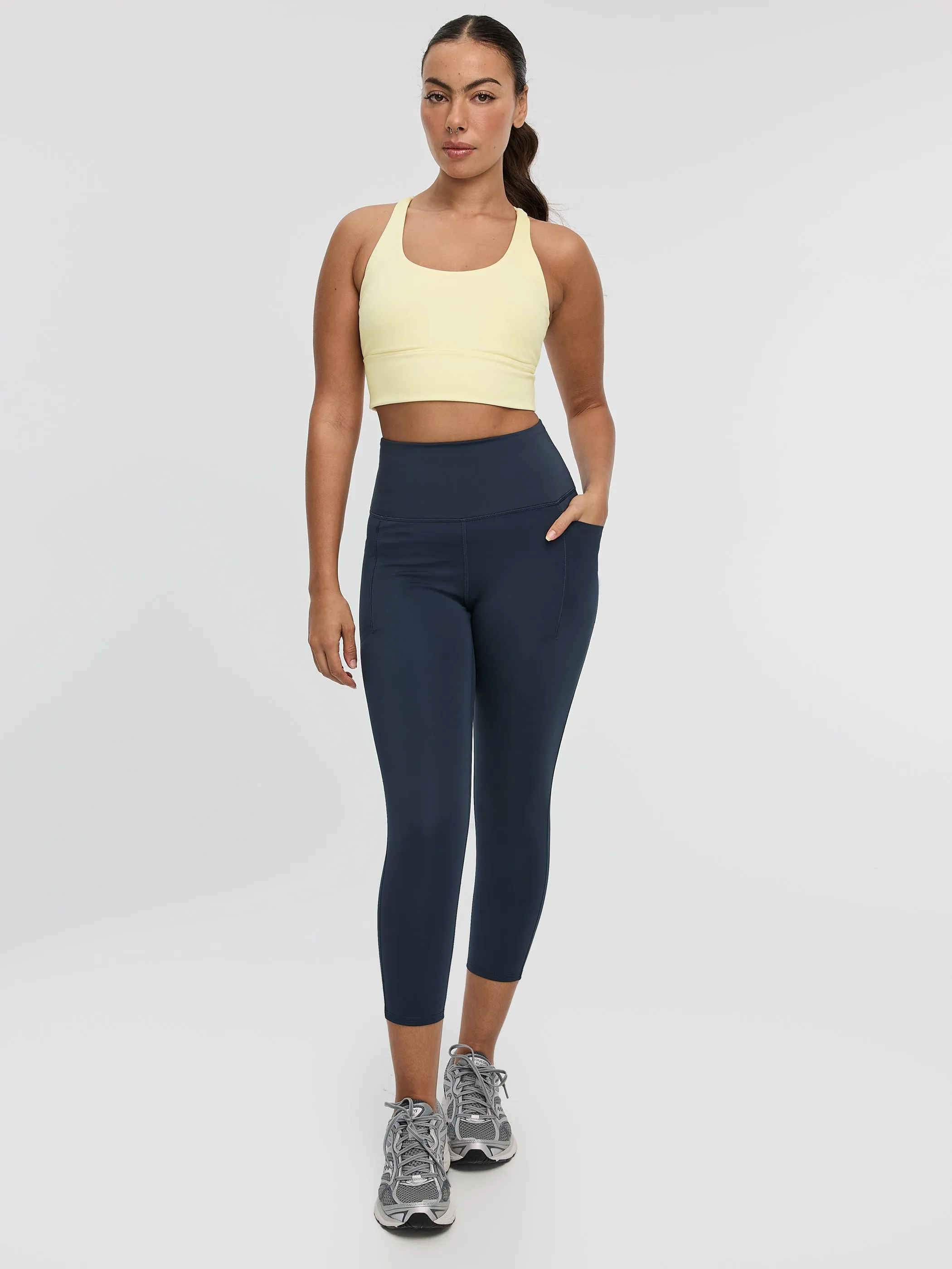 Capri Legging with Pockets - PULSE (R) Hyba sold by Reitmans