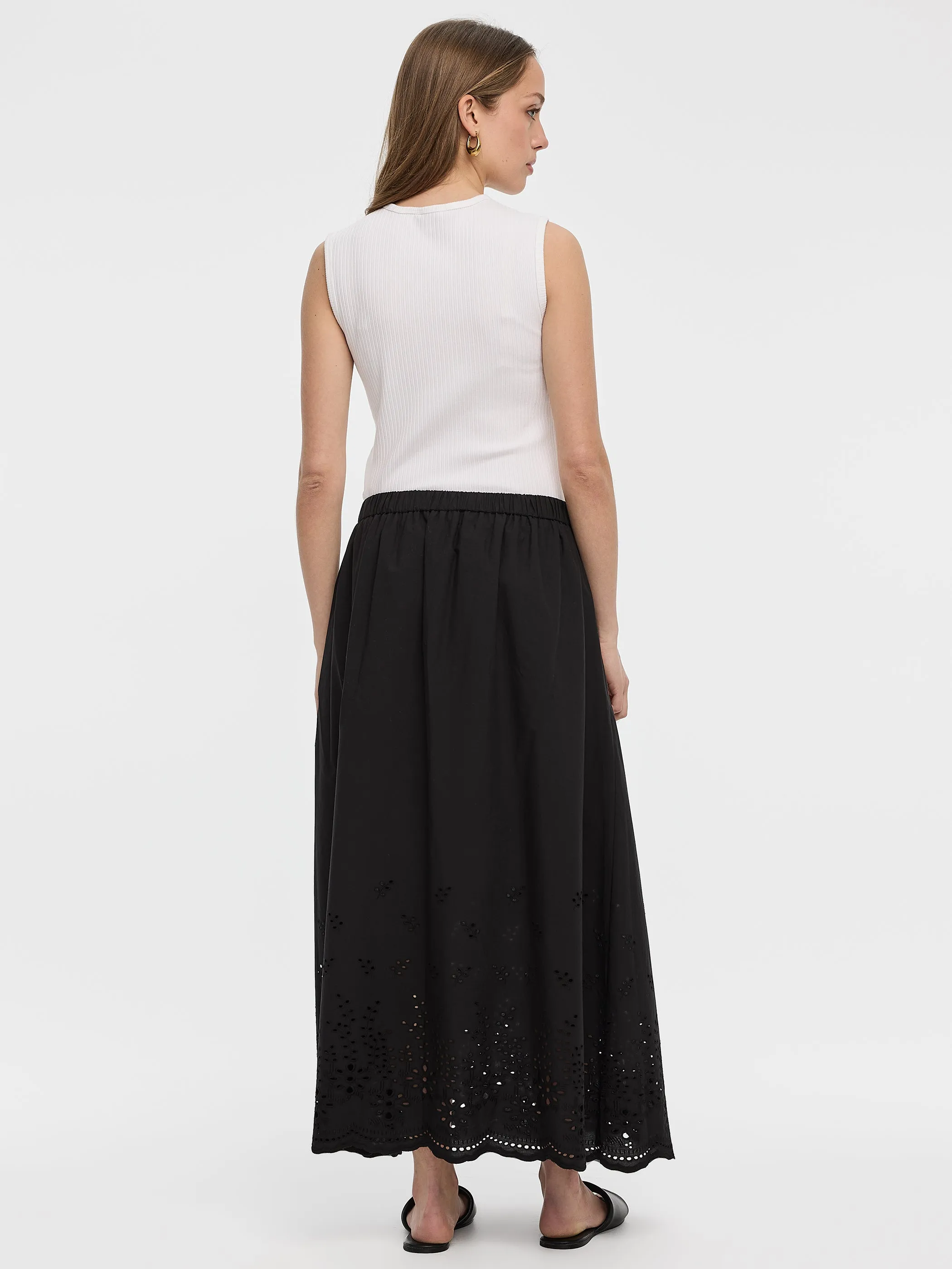 Pleated Midi Skirt with Embroidered Details sold by Reitmans product image thumbnail 4