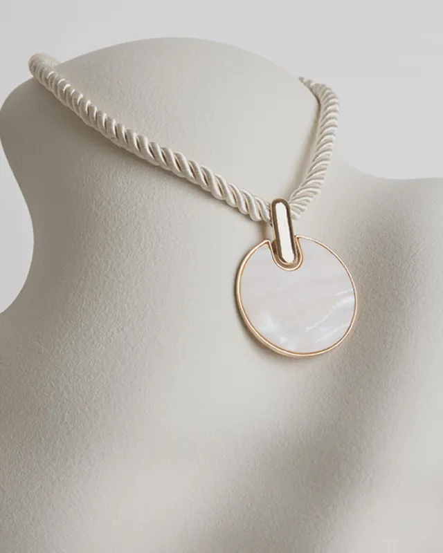 Chunky Cord Necklace with Mother-of-Pearl Pendant made by Reitmans