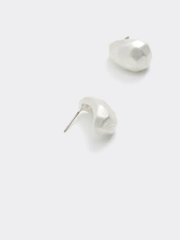 Hammered Stud Earrings made by Reitmans