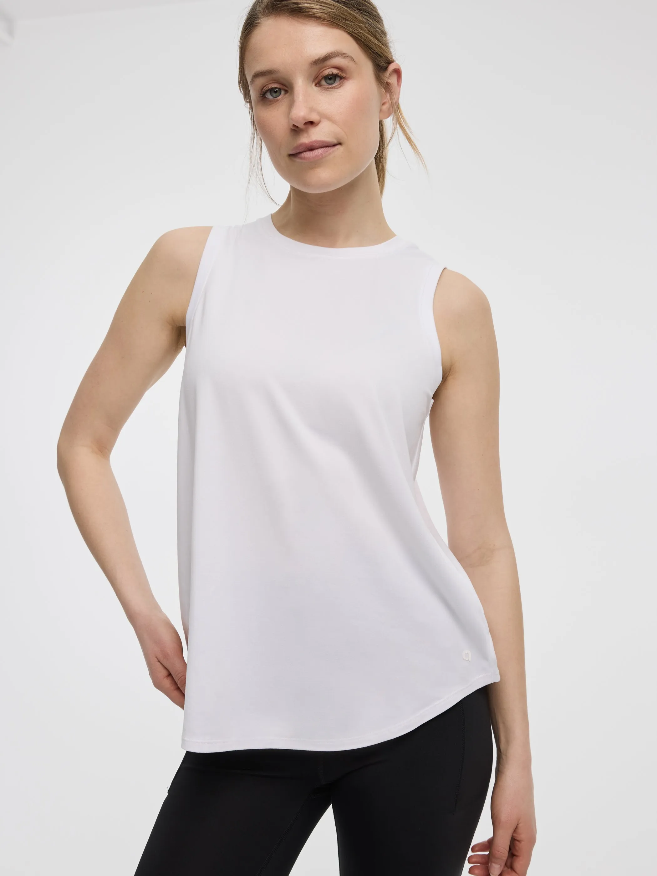 Tank Top - DRY-LUX (R) Hyba Essentials sold by Reitmans product image thumbnail 4