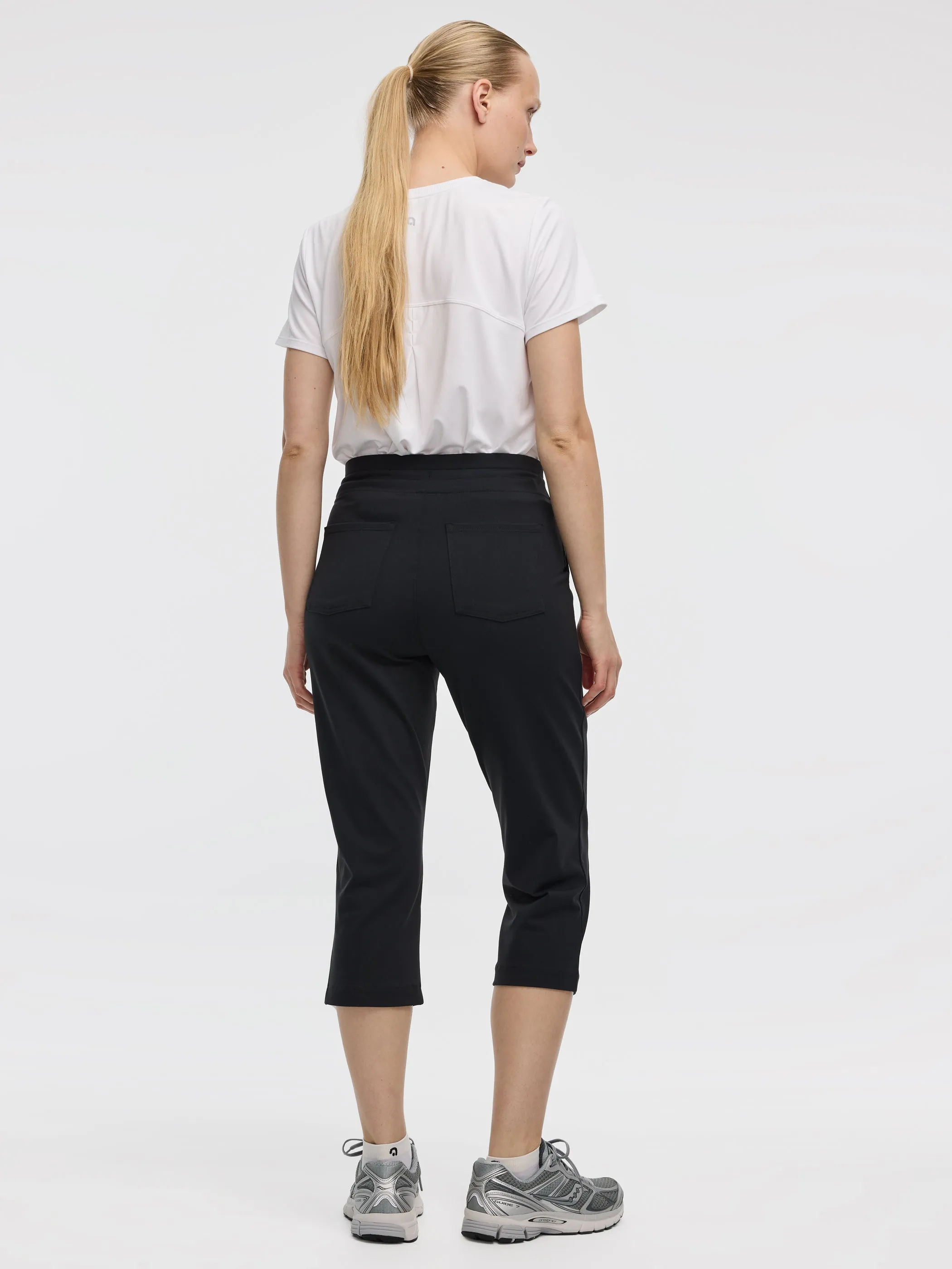 Urban Capri Pant - Hyba sold by Reitmans product image thumbnail 4
