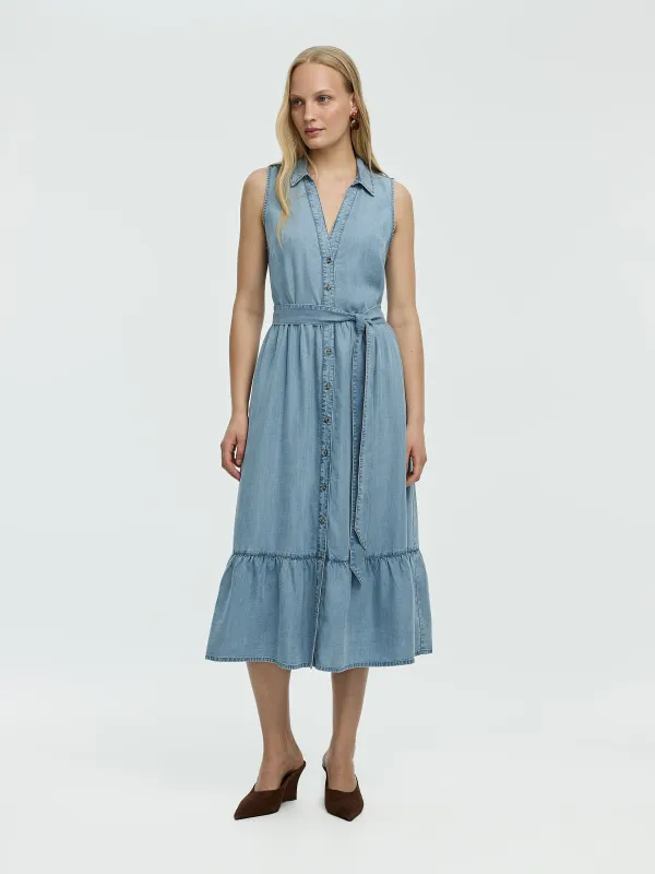 Sleeveless Buttoned-Down Midi Dress made by Reitmans