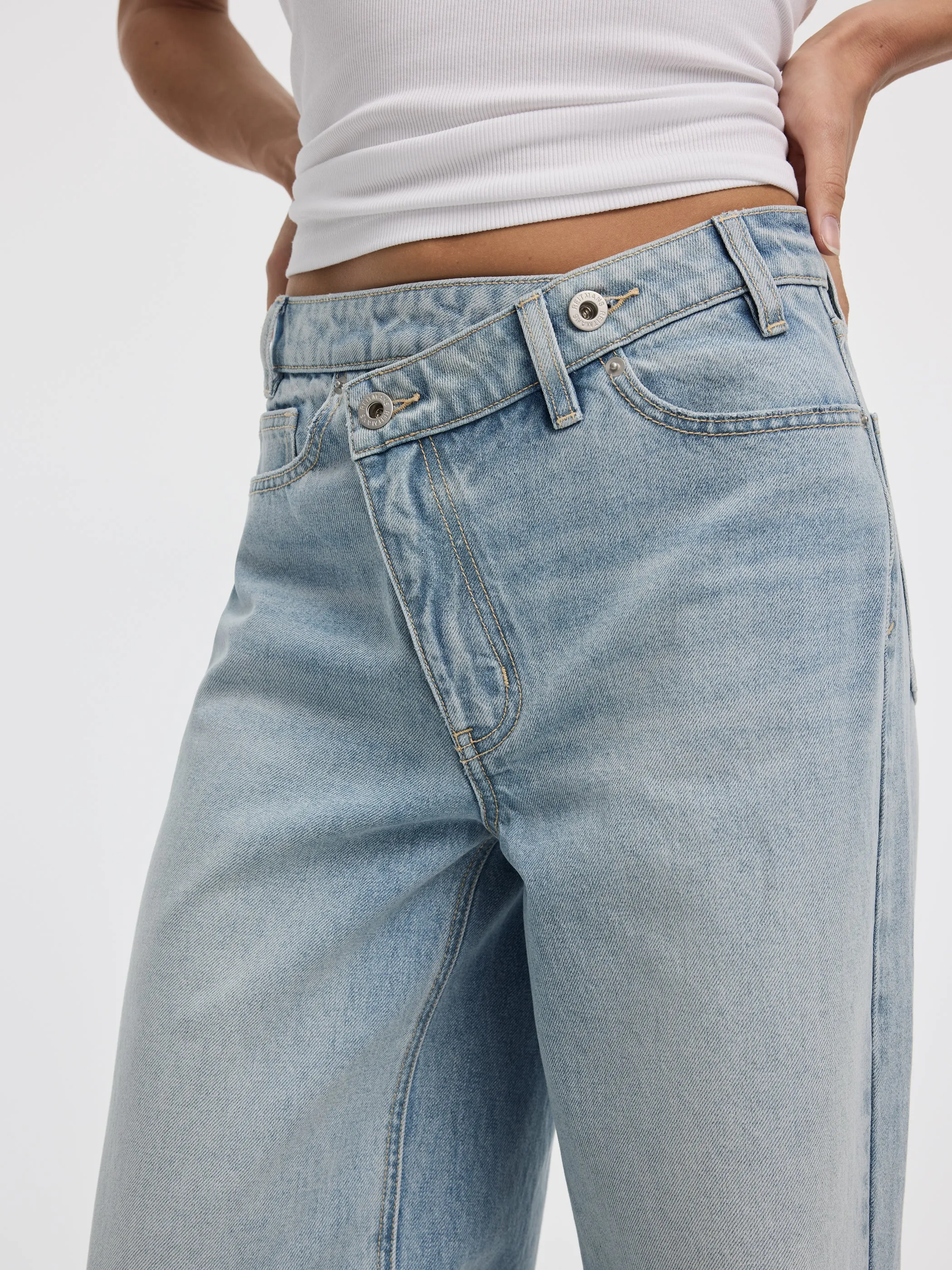 Wide-Leg Wrap-Waist Pant sold by Reitmans product image thumbnail 4