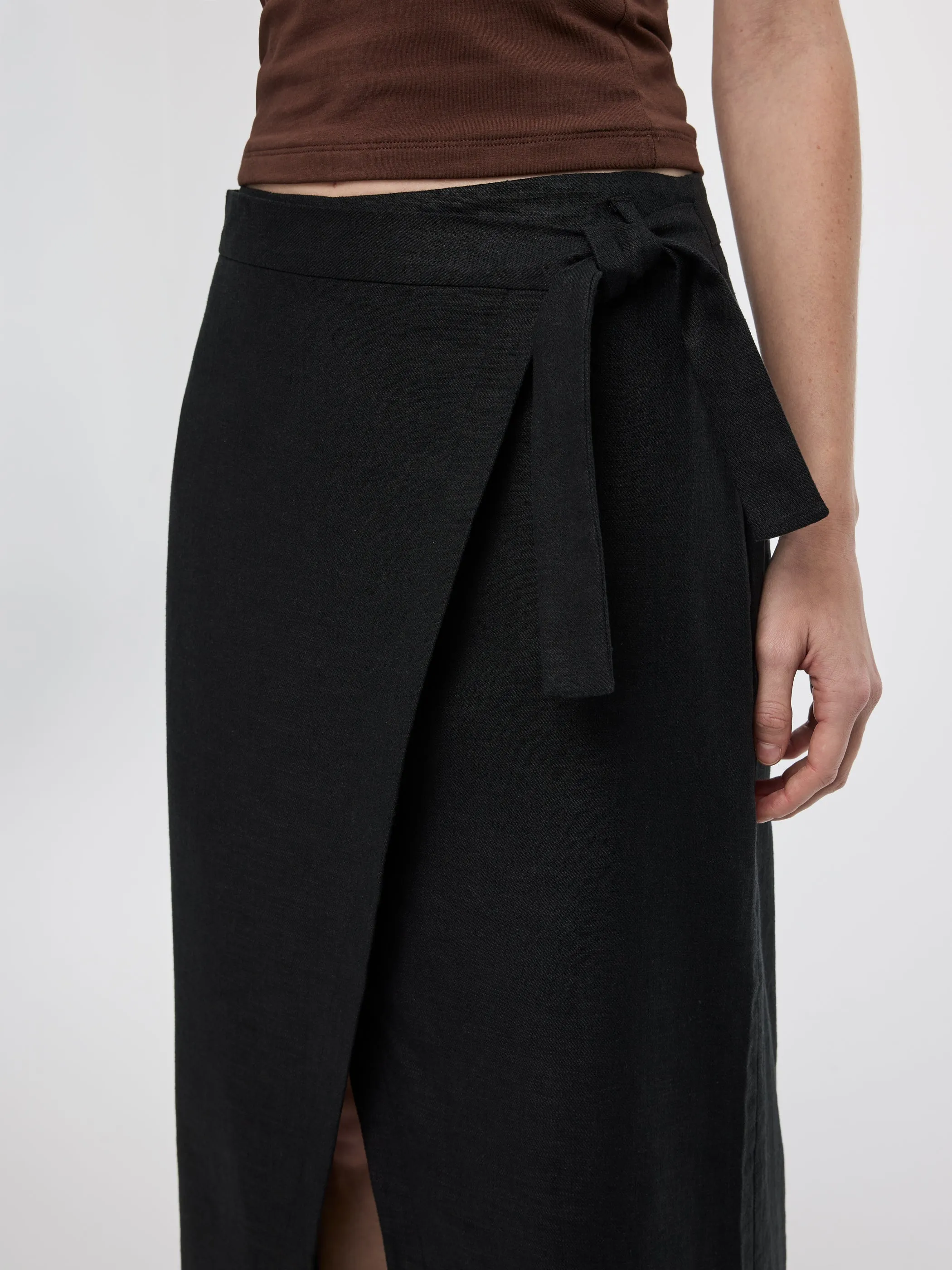 Linen-Blend Wrap Maxi Skirt sold by Reitmans product image thumbnail 3