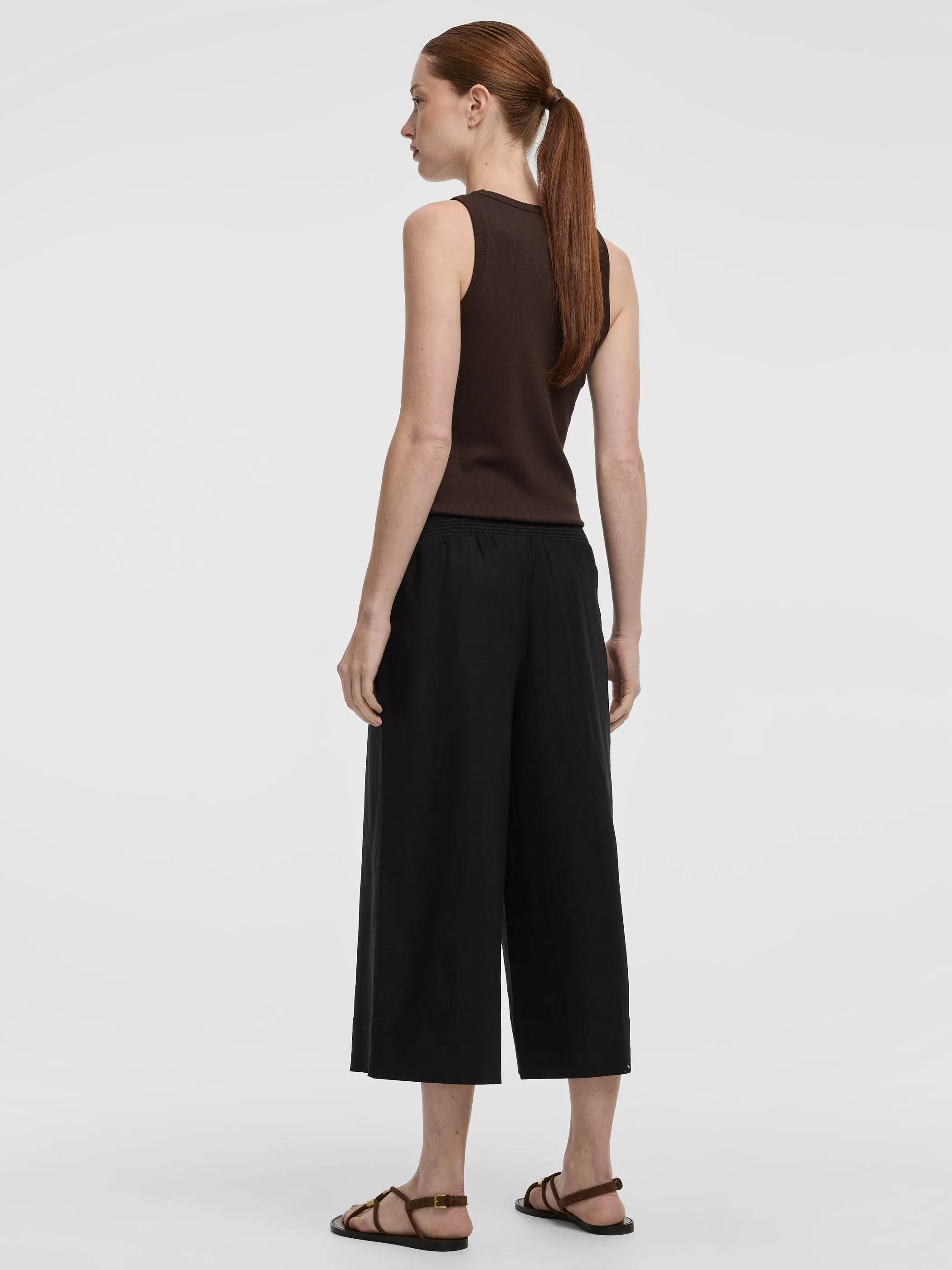 Cropped Wide-Leg Linen-Blend Pant sold by Reitmans product image thumbnail 4