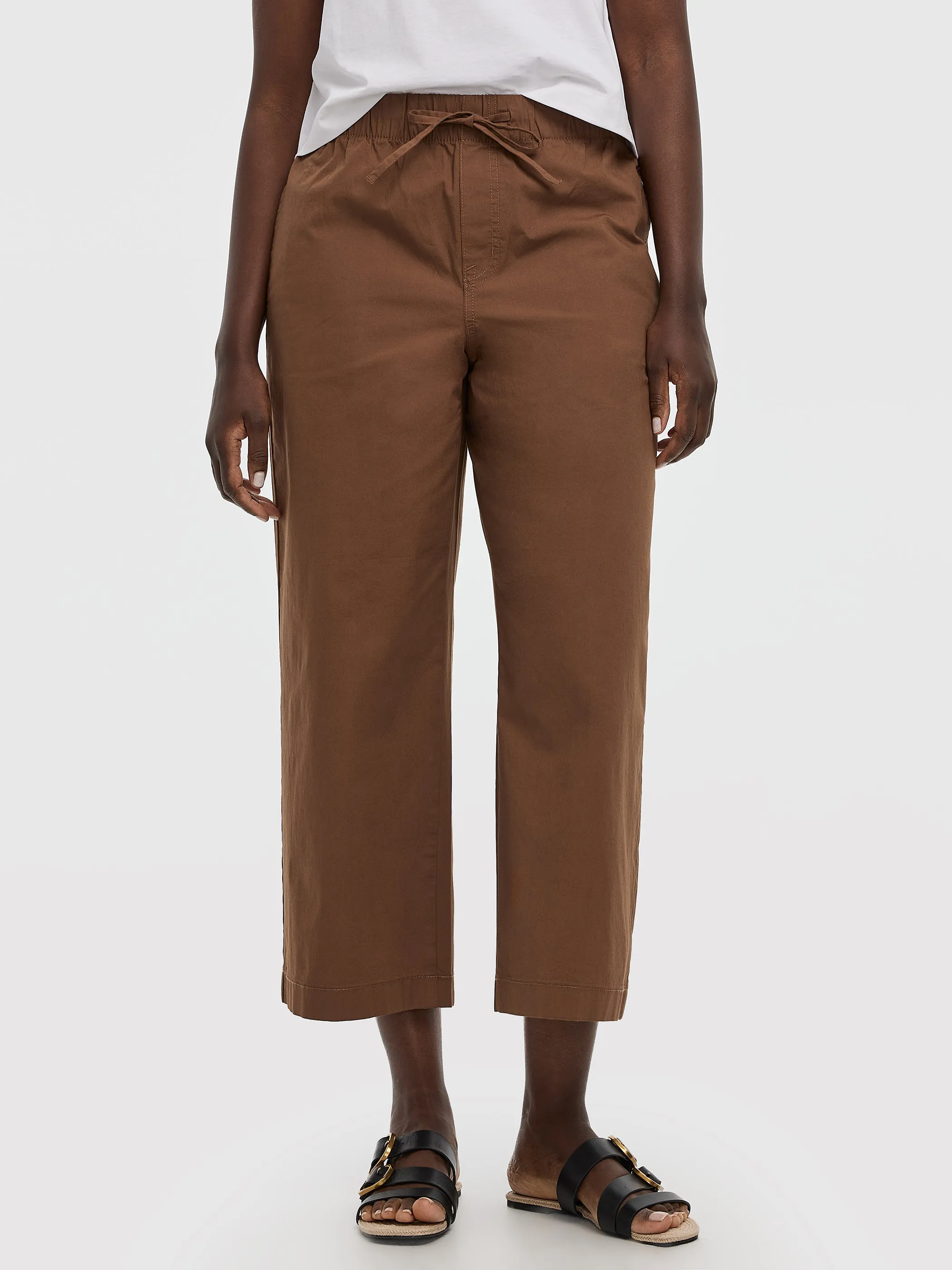 Wide-Leg High-Rise Cropped Poplin Pant sold by Reitmans product image thumbnail 2