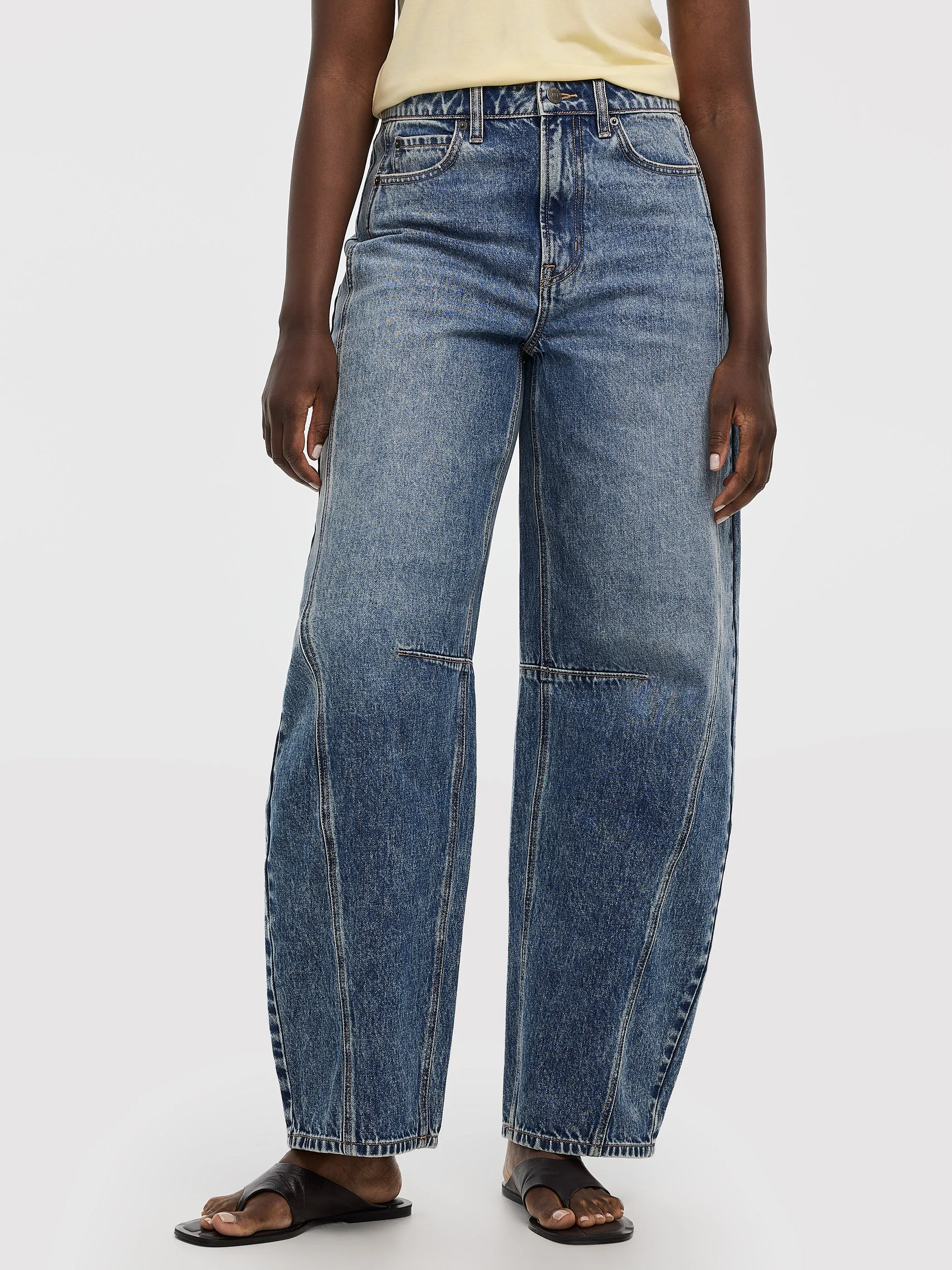 Mid-Rise Barrel Pant sold by Reitmans product image thumbnail 2