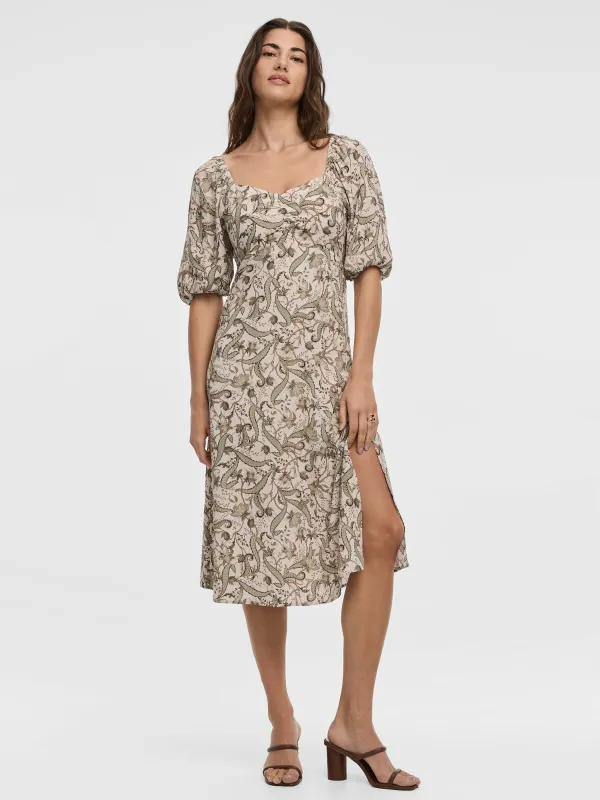Short-Sleeve Midi Dress with Sweetheart Neckline made by Reitmans