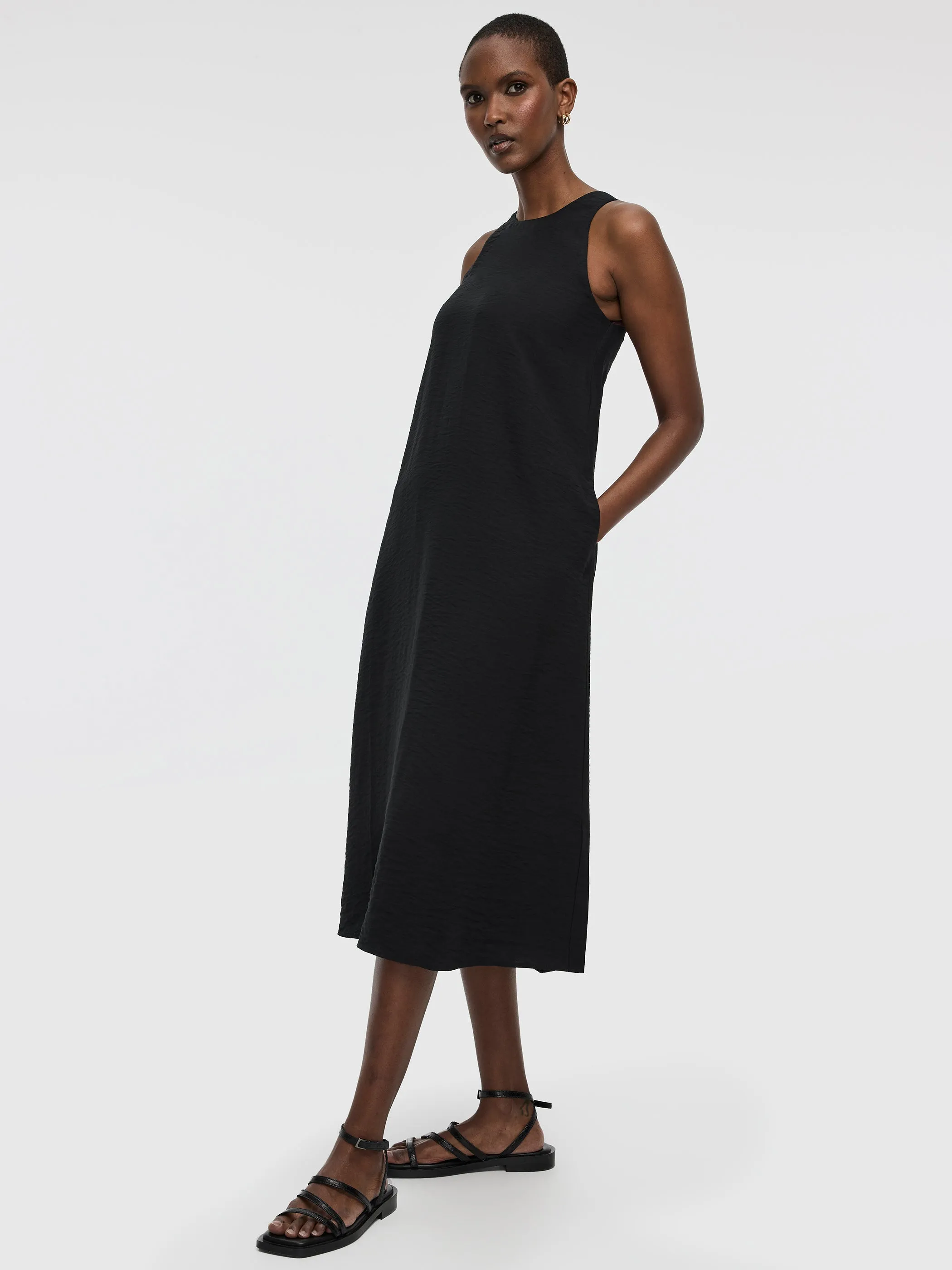 Sleeveless Midi Dress sold by Reitmans product image thumbnail 4