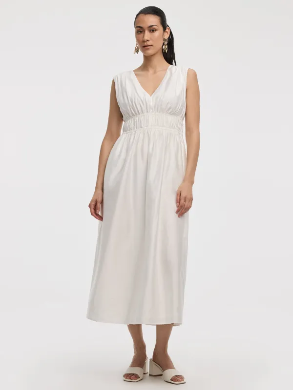 Sleeveless V-Neck Maxi Dress made by Reitmans