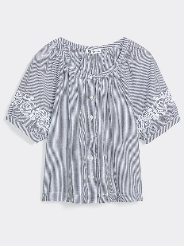 Striped Short-Sleeve Scoop-Neck Loose Blouse made by Reitmans